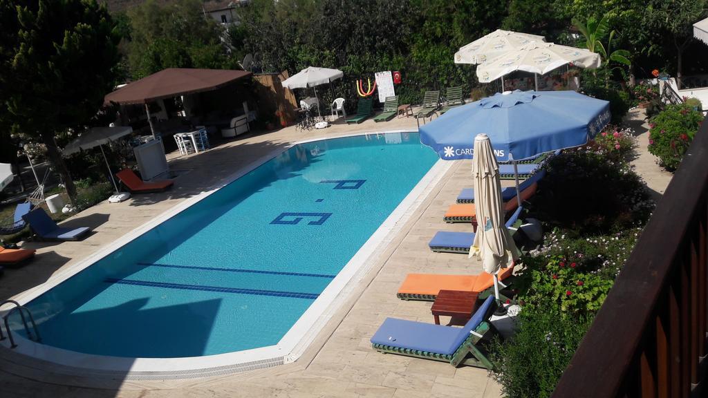 Paradise Garden Gumusluk Evleri Aparthotel Exteriör bild